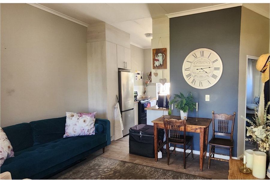 To Let 2 Bedroom Property for Rent in Goedemoed Western Cape